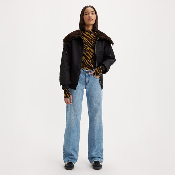 levis loose fit women’s jeans - Picture 3 of 4